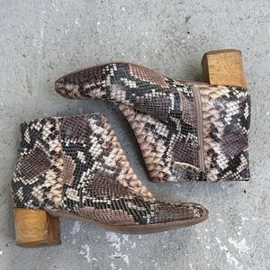 M4DE snake ankle boots